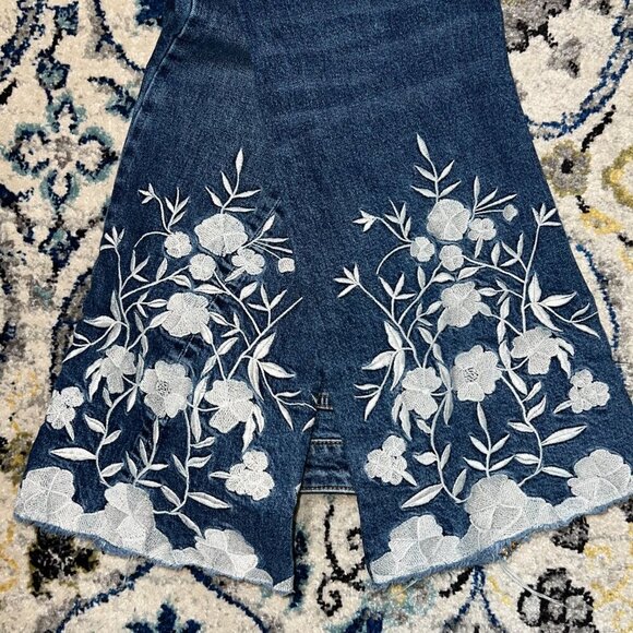 Pilcro and The Letterpress High Rise Flare Floral Hem Jeans Size 27 - Picture 6 of 6